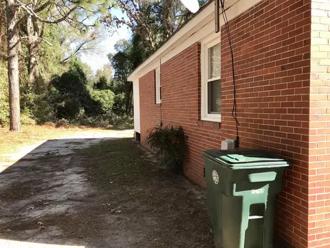 712 Jefferson St, Hamlet, NC 28345 photo 11