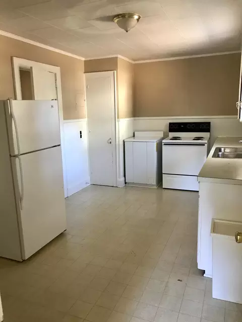 712 Jefferson St, Hamlet, NC 28345 photo 6