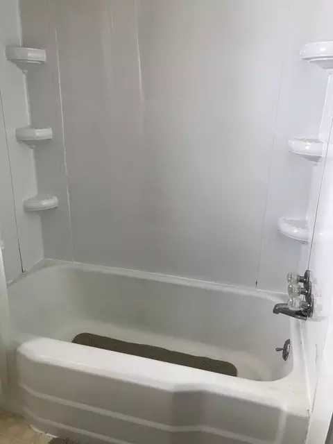 712 Jefferson St, Hamlet, NC 28345 photo 9