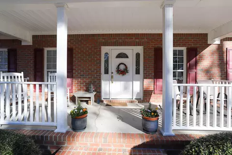 339 Longleaf Dr, West End, NC 27376 photo 5