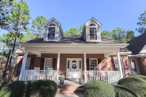 339 Longleaf Dr, West End, NC 27376 photo 4