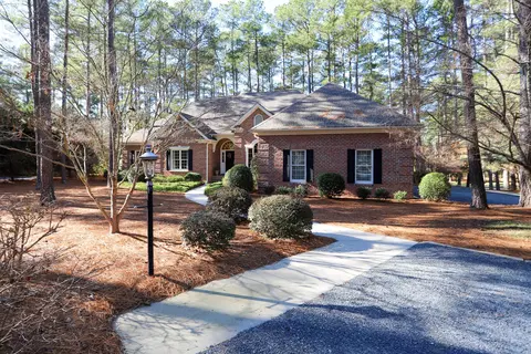 47 Pinewild Dr, Pinehurst, NC 28374 photo 2