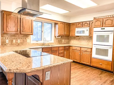 1060 Burning Tree Rd, Pinehurst, NC 28374 photo 16