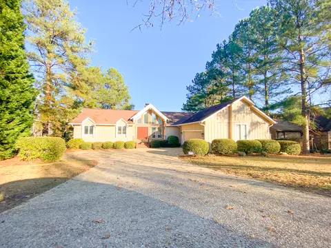1060 Burning Tree Rd, Pinehurst, NC 28374 photo 1