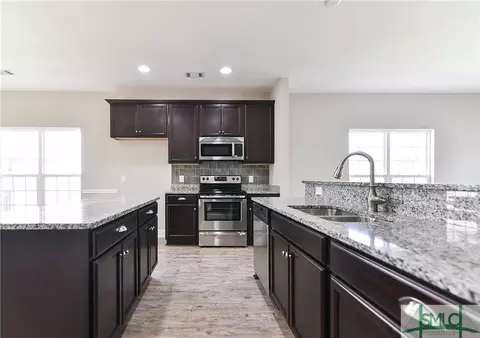 125 Red Maple Ln, Guyton, GA 31312 photo 9
