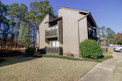10 Pine Tree Rd #204, Pinehurst, NC 28374 photo 2