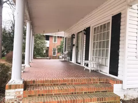 409 Jefferson St, Hamlet, NC 28345 photo 3
