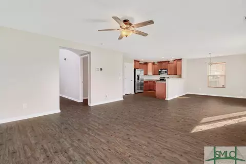 337 Hitching Post Ln, Pooler, GA 31322 photo 8