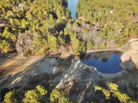21 Lochmere Dr, Pinehurst, NC 28374 photo 3