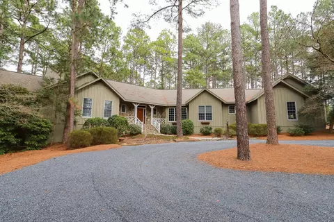 14 Linton Ct, Pinehurst, NC 28374 photo 1