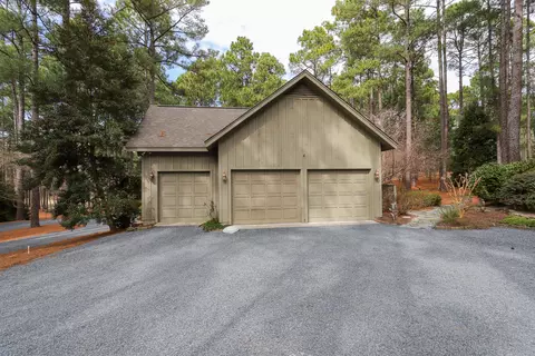 14 Linton Ct, Pinehurst, NC 28374 photo 3