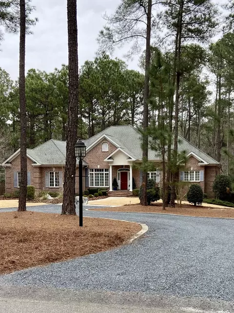 32 Edinburgh Ln, Pinehurst, NC 28374 photo 2