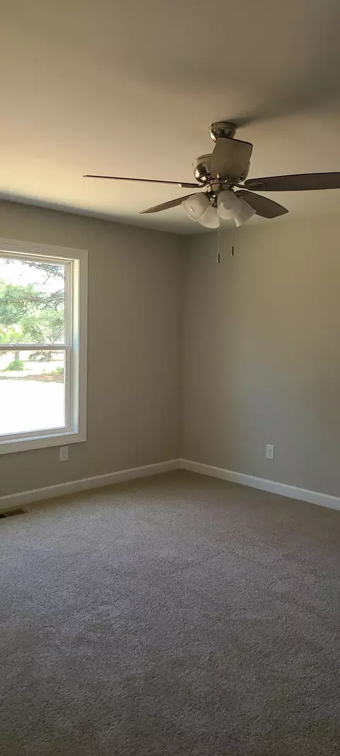 198 N Erfie Dr, Pinebluff, NC 28373 photo 8