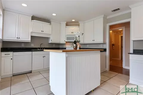 123 Legends Rd, Pooler, GA 31322 photo 3
