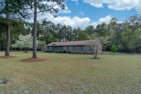 143 Dixie Trl, Hamlet, NC 28345 photo 25