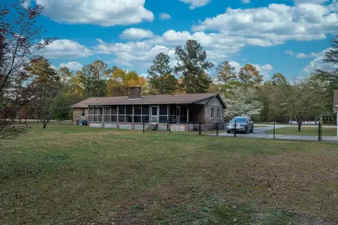 143 Dixie Trl, Hamlet, NC 28345 photo 20