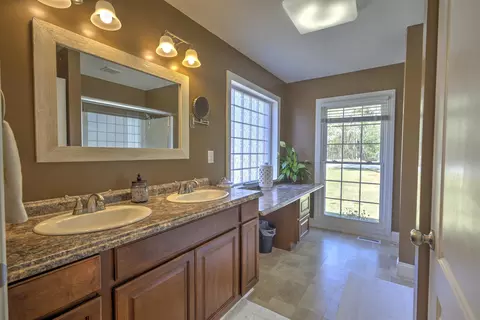 143 Dixie Trl, Hamlet, NC 28345 photo 38