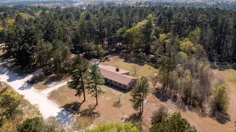143 Dixie Trl, Hamlet, NC 28345 photo 9