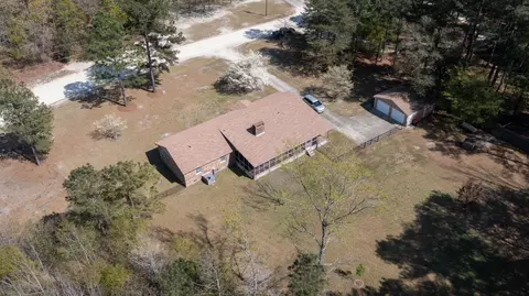 143 Dixie Trl, Hamlet, NC 28345 photo 11