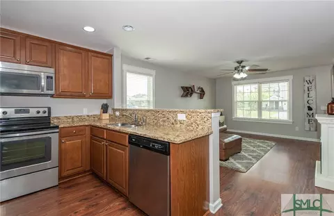 102 Westwind Dr, Pooler, GA 31322 photo 9