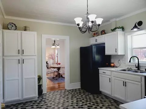110 E Main St, Ellerbe, NC 28338 photo 9