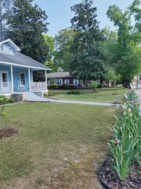 110 E Main St, Ellerbe, NC 28338 photo 4