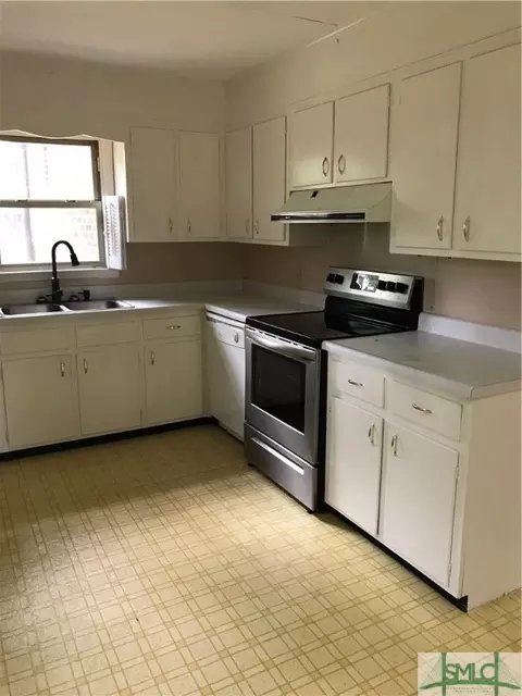 607 Early St, Springfield, GA 31329 photo 3