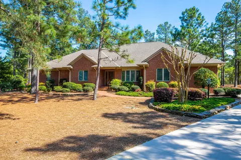 17 Lasswade Dr, Pinehurst, NC 28374 photo 1