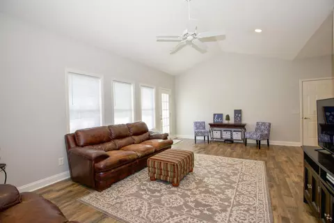 102 Willow Creek Ln, Pinebluff, NC 28373 photo 5