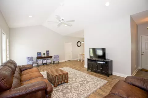 102 Willow Creek Ln, Pinebluff, NC 28373 photo 7