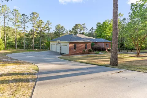 802 Sorrel Dr, Vass, NC 28394 photo 6