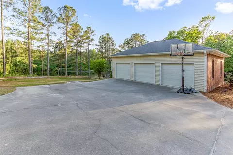 802 Sorrel Dr, Vass, NC 28394 photo 7