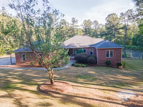 802 Sorrel Dr, Vass, NC 28394 photo 4