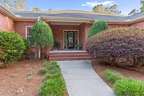 802 Sorrel Dr, Vass, NC 28394 photo 1