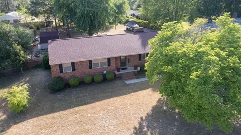 504 Poplar St, Hamlet, NC 28345 photo 2