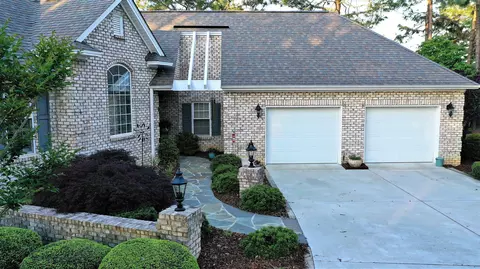 325 Longleaf Dr, West End, NC 27376 photo 2