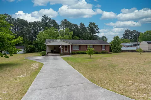 99 Boyette St, Hamlet, NC 28345 photo 4
