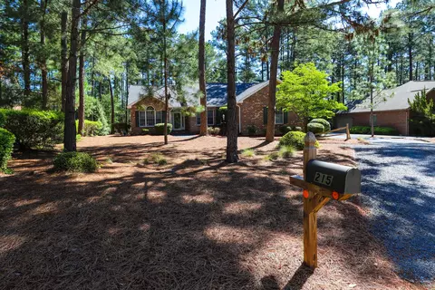 215 Pine Vista Dr, Pinehurst, NC 28374 photo 4
