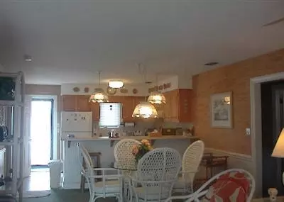 412 4th St, Sunset Beach, NC 28468 photo 5