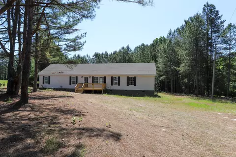 145 Lynch Rd, Cameron, NC 28326 photo 3
