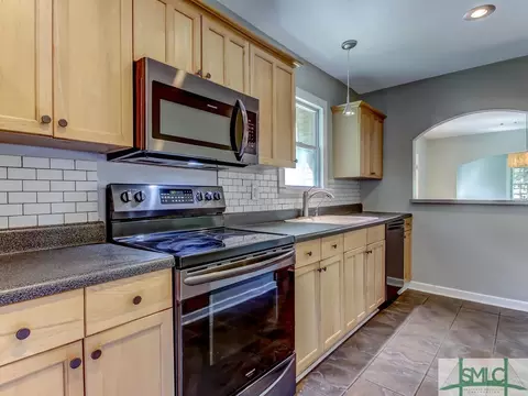 1205 E 42nd St, Savannah, GA 31404 photo 6