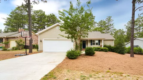 1540 E Longleaf Dr, Pinehurst, NC 28374 photo 1