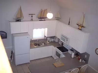 408 35th St, Sunset Beach, NC 28468 photo 4