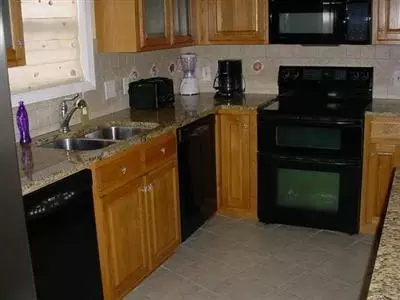 388 E Second St, Ocean Isle Beach, NC 28469 photo 6