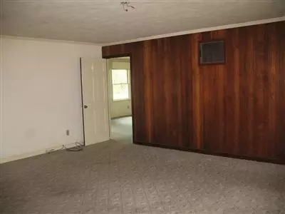 76 Elm St, Fair Bluff, NC 28439 photo 7