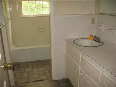 76 Elm St, Fair Bluff, NC 28439 photo 10