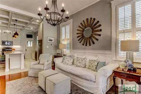 131 E 48th St, Savannah, GA 31405 photo 8