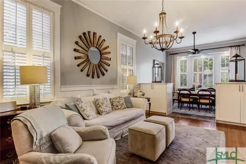 131 E 48th St, Savannah, GA 31405 photo 9