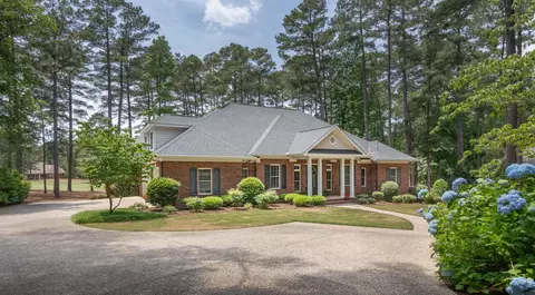 22 Mcmichael Dr, Pinehurst, NC 28374 photo 2