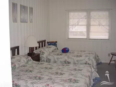 415 1st St, Sunset Beach, NC 28468 photo 2